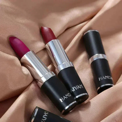 Matte Lipstick – Velvet Smooth Matte Lipstick & Sexy Rose Gloss